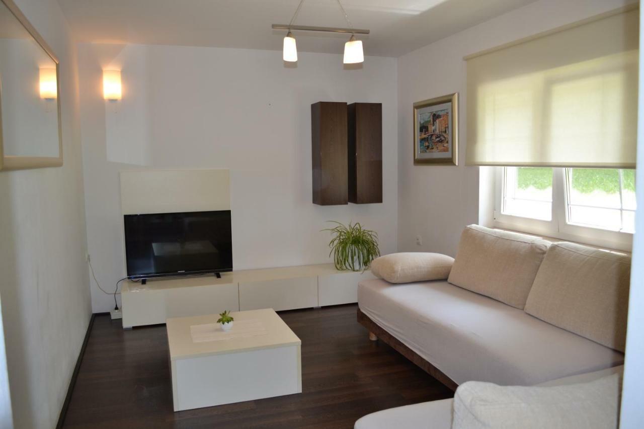 Apartman Kamenar 里耶卡 外观 照片